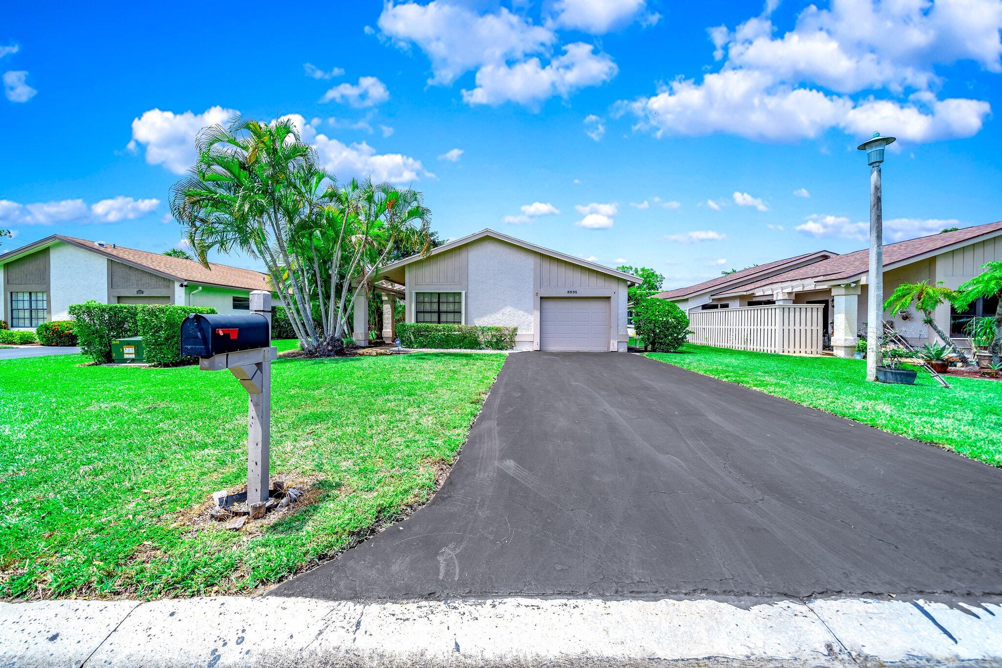 8895 Old Pine Road, Unit 4 Boca Raton, FL 33433 - Photo 3 of 42 15-web-or-mls-JOY02909