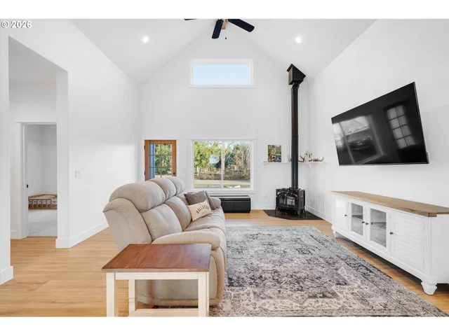 $599,900 | 14490 Ballston Road, Sheridan, OR 97378