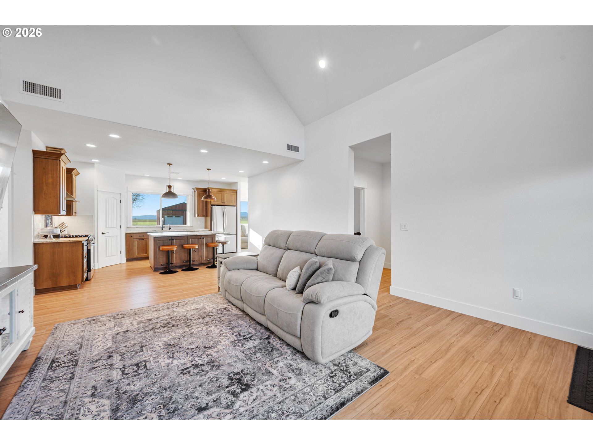 14490 Ballston Road Sheridan, OR 97378 - Photo 7 of 38