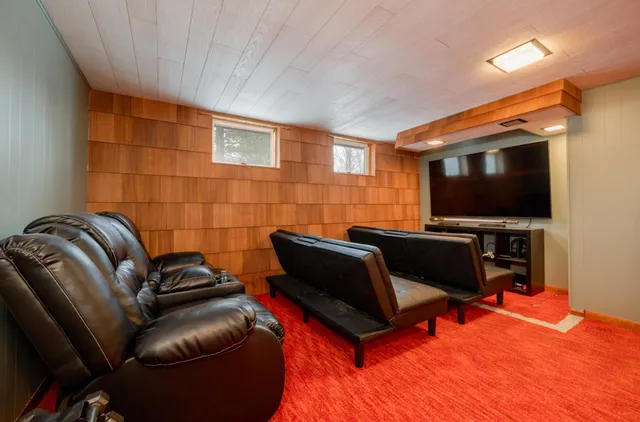 $314,900 | 2004 Oak Street, Grand Rapids, MN 55744