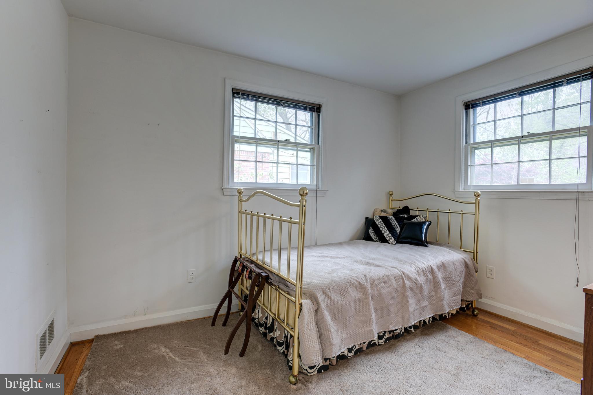 1915 Fairbank Road Baltimore, MD 21209 - Photo 24 of 45