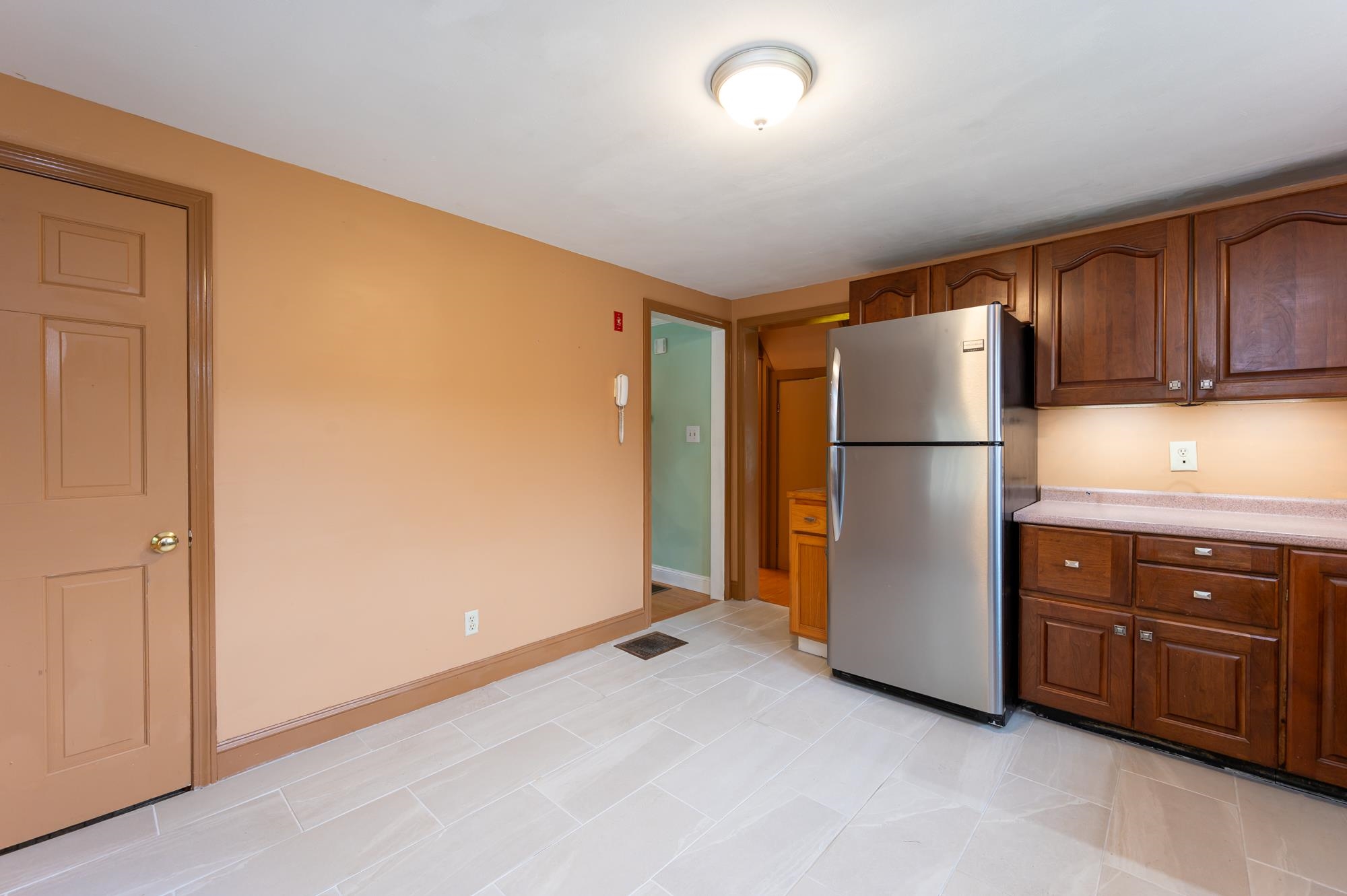 117 Court Street Exeter, NH 03833 - Photo 35 of 36