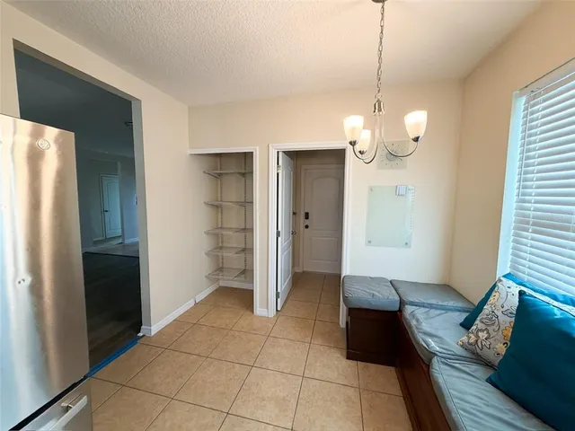 a view of livingroom with furniture