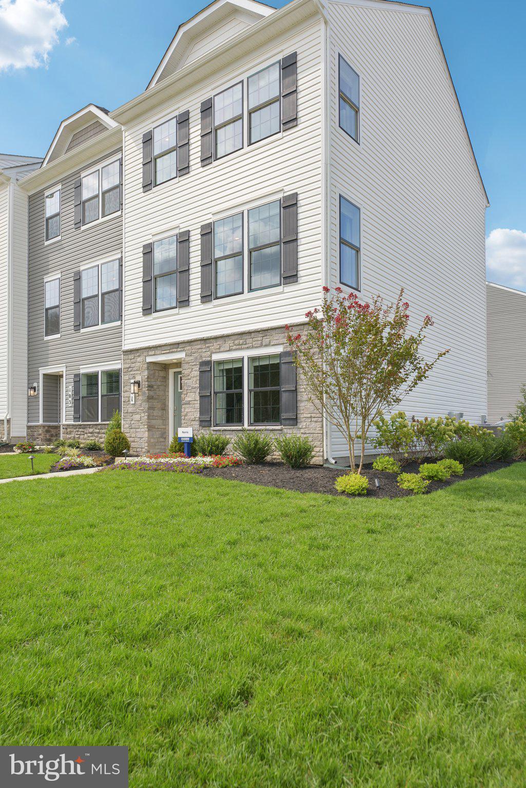 105 Soft Rush Lane La Plata, MD 20646 - Photo 3 of 73