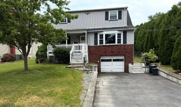 $4,200 | 11 Garfield Avenue, East Hanover, NJ 07936