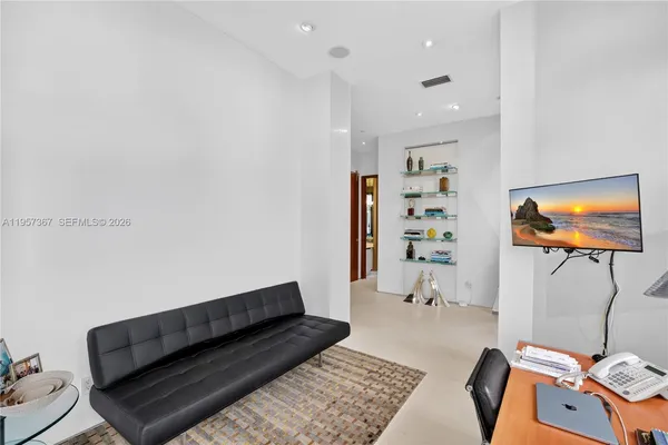 $5,995,000 | 2600 East Island Boulevard, Unit PH1, Aventura, FL 33160