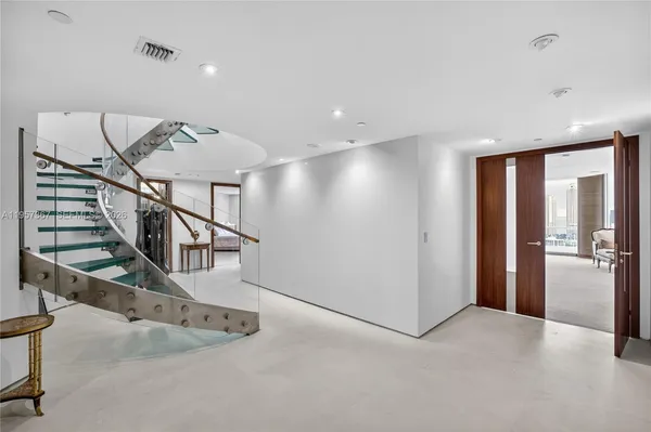 $5,995,000 | 2600 East Island Boulevard, Unit PH1, Aventura, FL 33160