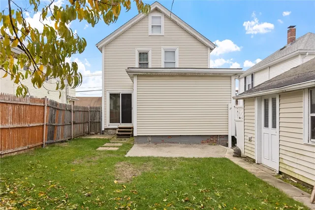 $499,000 | 21 Donnelly Street, East Providence, RI 02914