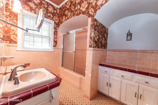 $260,000 | 415 Mcmurtry Street, Gueydan, LA 70542