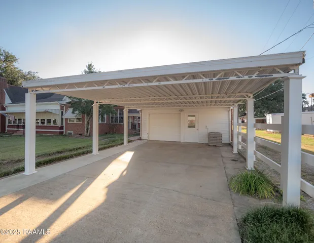 $260,000 | 415 Mcmurtry Street, Gueydan, LA 70542