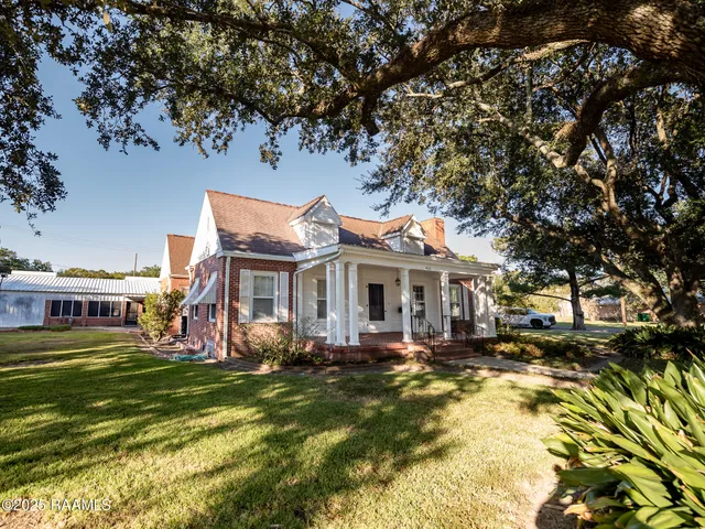 $260,000 | 415 Mcmurtry Street, Gueydan, LA 70542