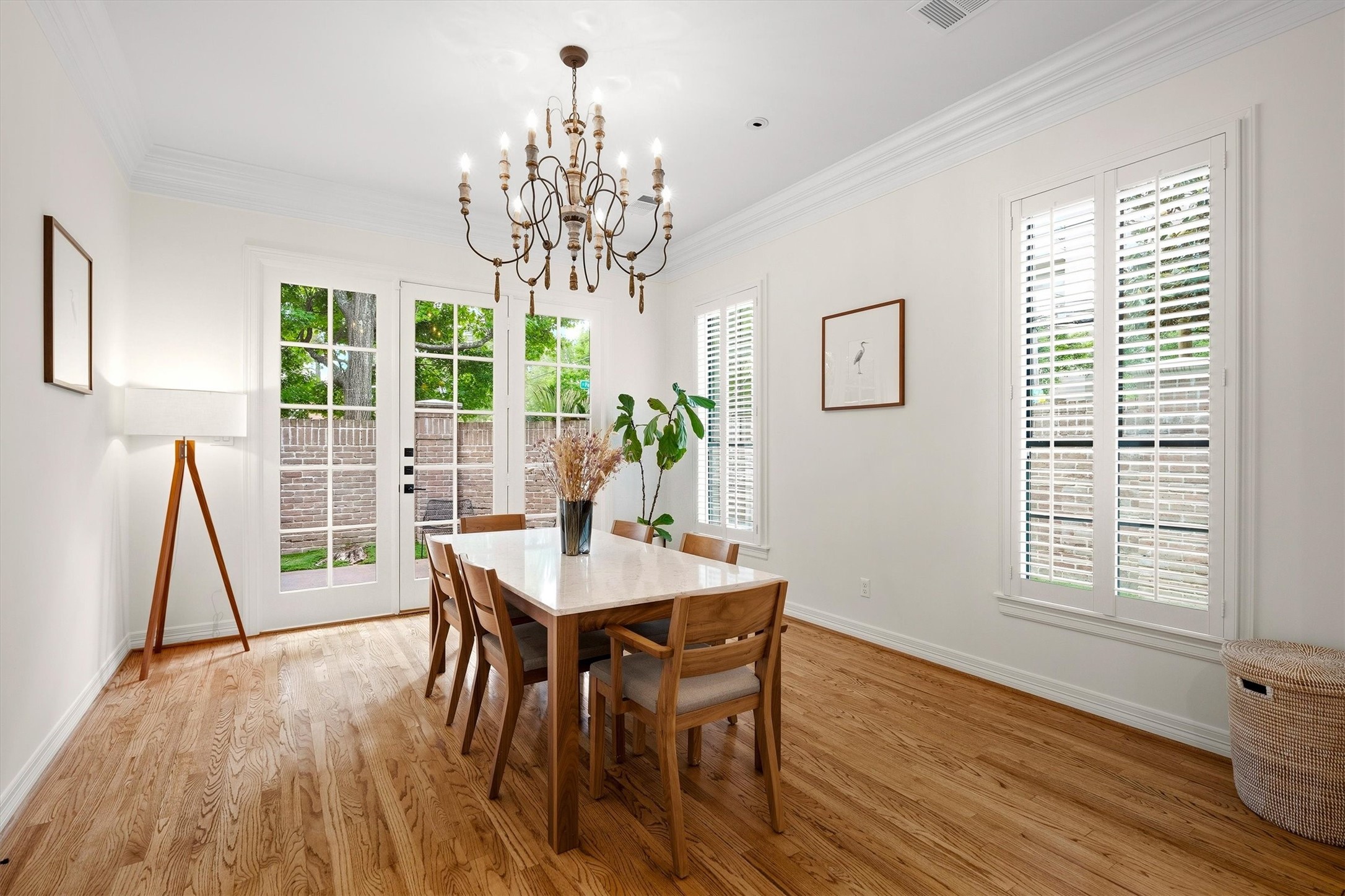 2 Pinewold Court Houston, TX 77056 - Photo 12 of 50 Formal dining area