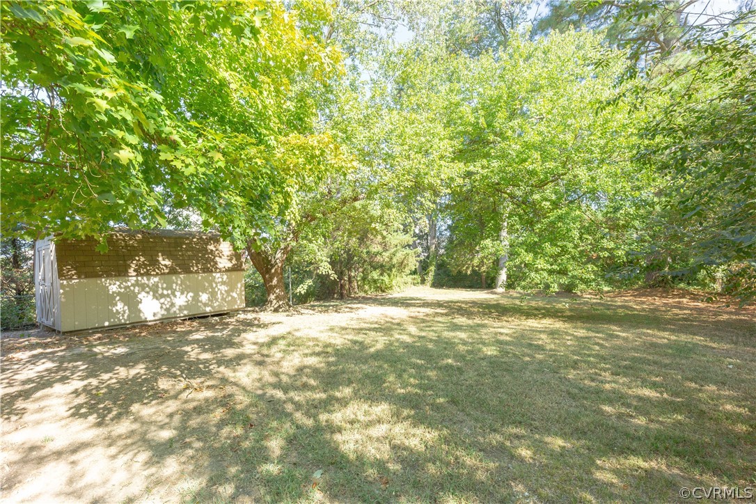 3612 Denison Road Henrico, VA 23231 - Photo 31 of 34 Large back yard.