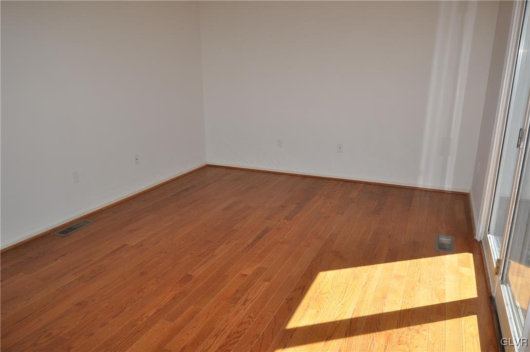 2288 Red Maple Drive Coplay, PA 18037 - Photo 11 of 28 Gallery Image 11