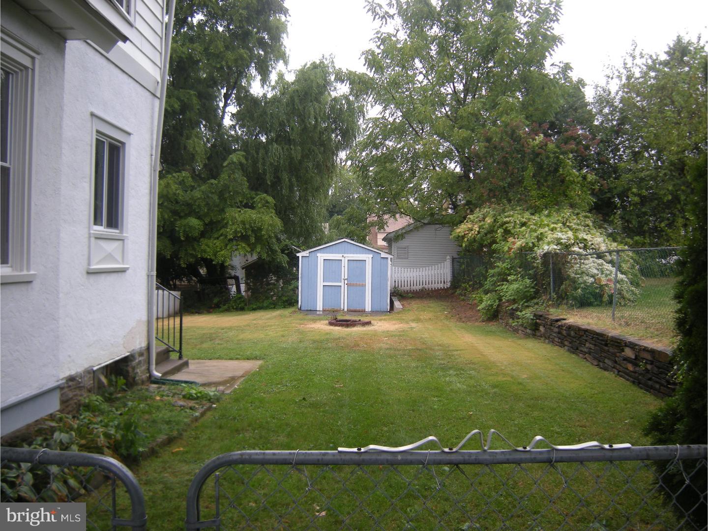408 Oxford Road Havertown, PA 19083 - Photo 2 of 17 Exterior Side