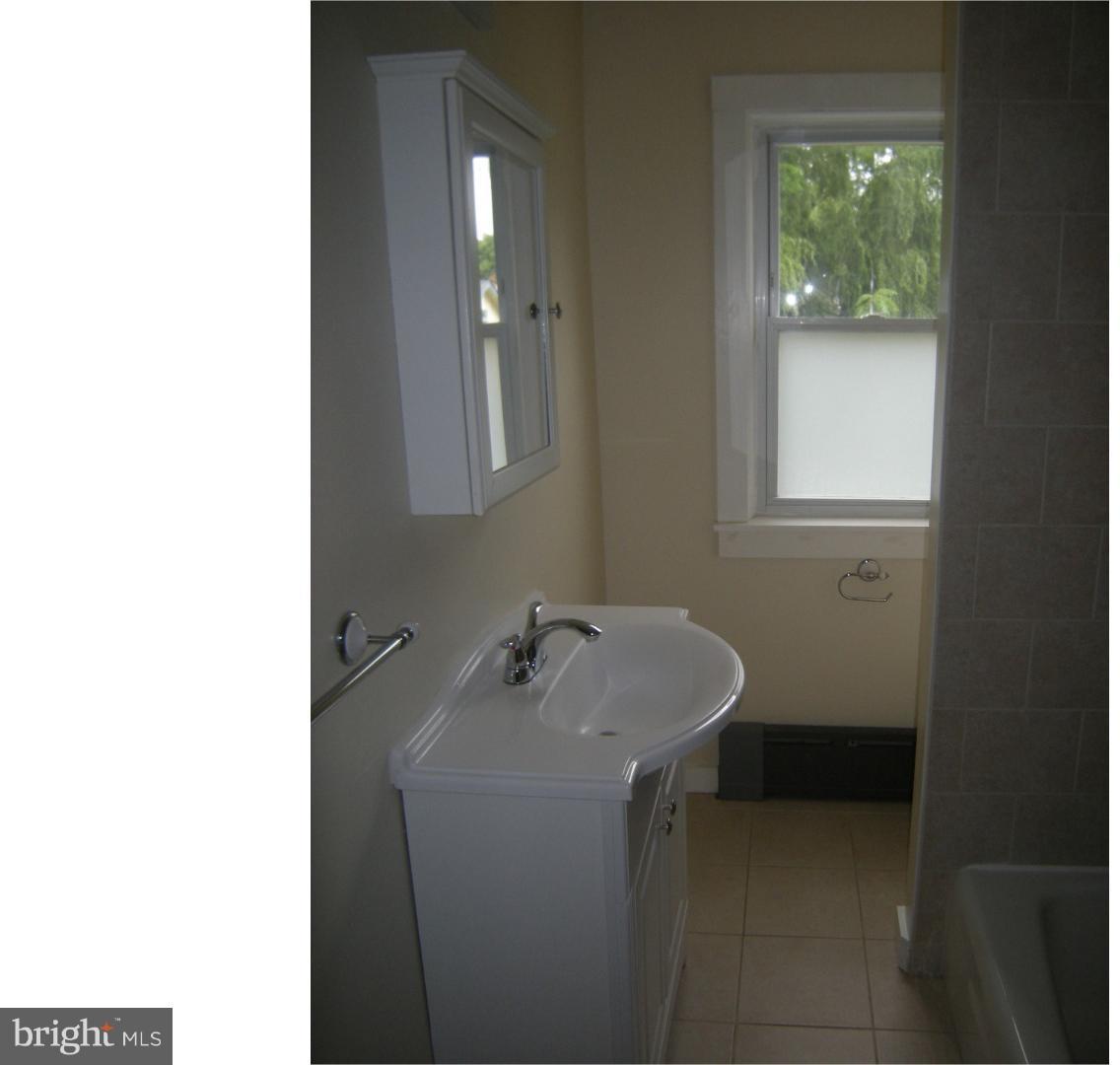 408 Oxford Road Havertown, PA 19083 - Photo 17 of 17 Bathroom