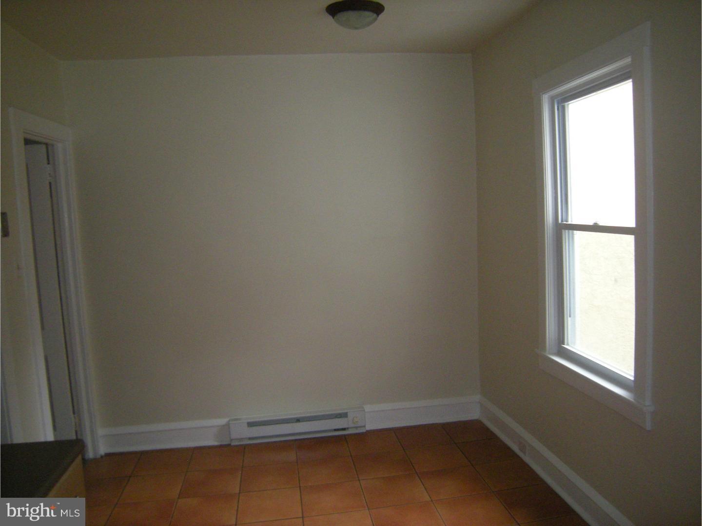 408 Oxford Road Havertown, PA 19083 - Photo 10 of 17 Kitchen