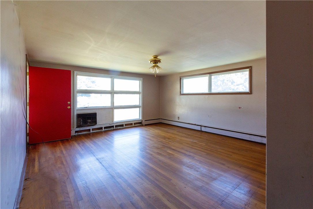 106 McArthur Road Swansea, MA 02777 - Photo 4 of 6 Gallery Image 4