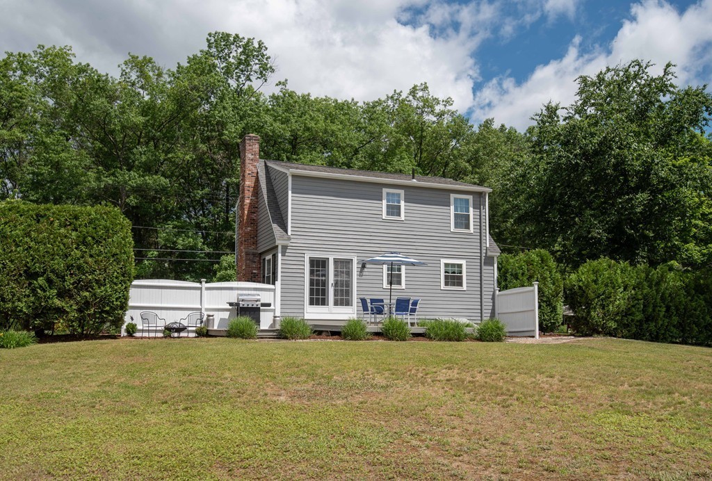 1268 Burts Pit Road Northampton, MA 01062 - Photo 4 of 26