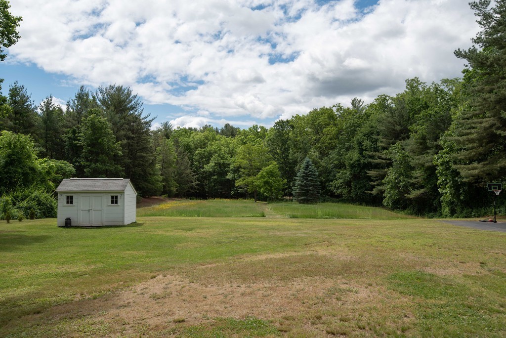 1268 Burts Pit Road Northampton, MA 01062 - Photo 8 of 26