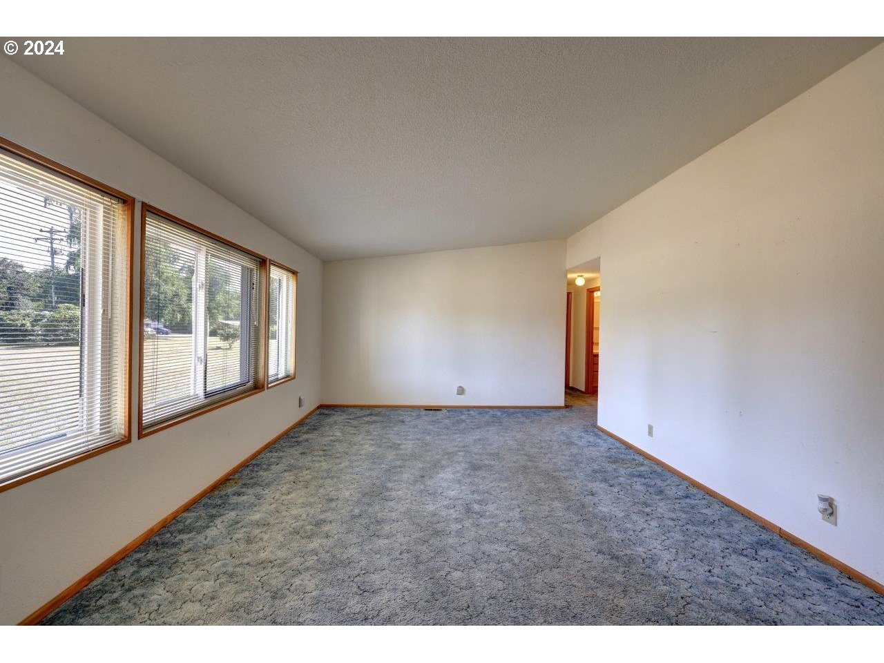 92844 Knappa Dock Road Astoria, OR 97103 - Photo 9 of 34 Gallery Image 9