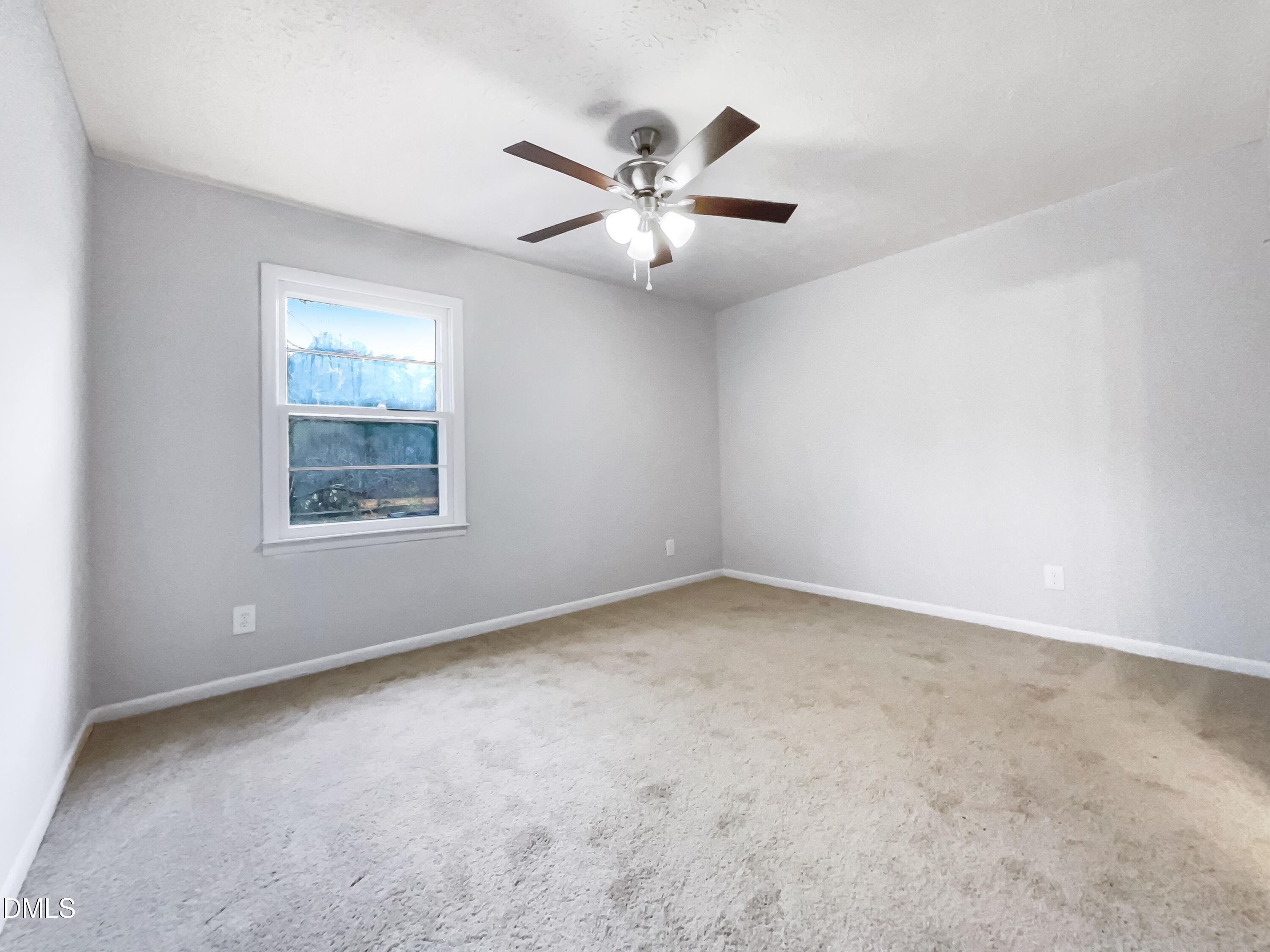 150 Hendrix Road Raeford, NC 28376 - Photo 10 of 17 photo_11