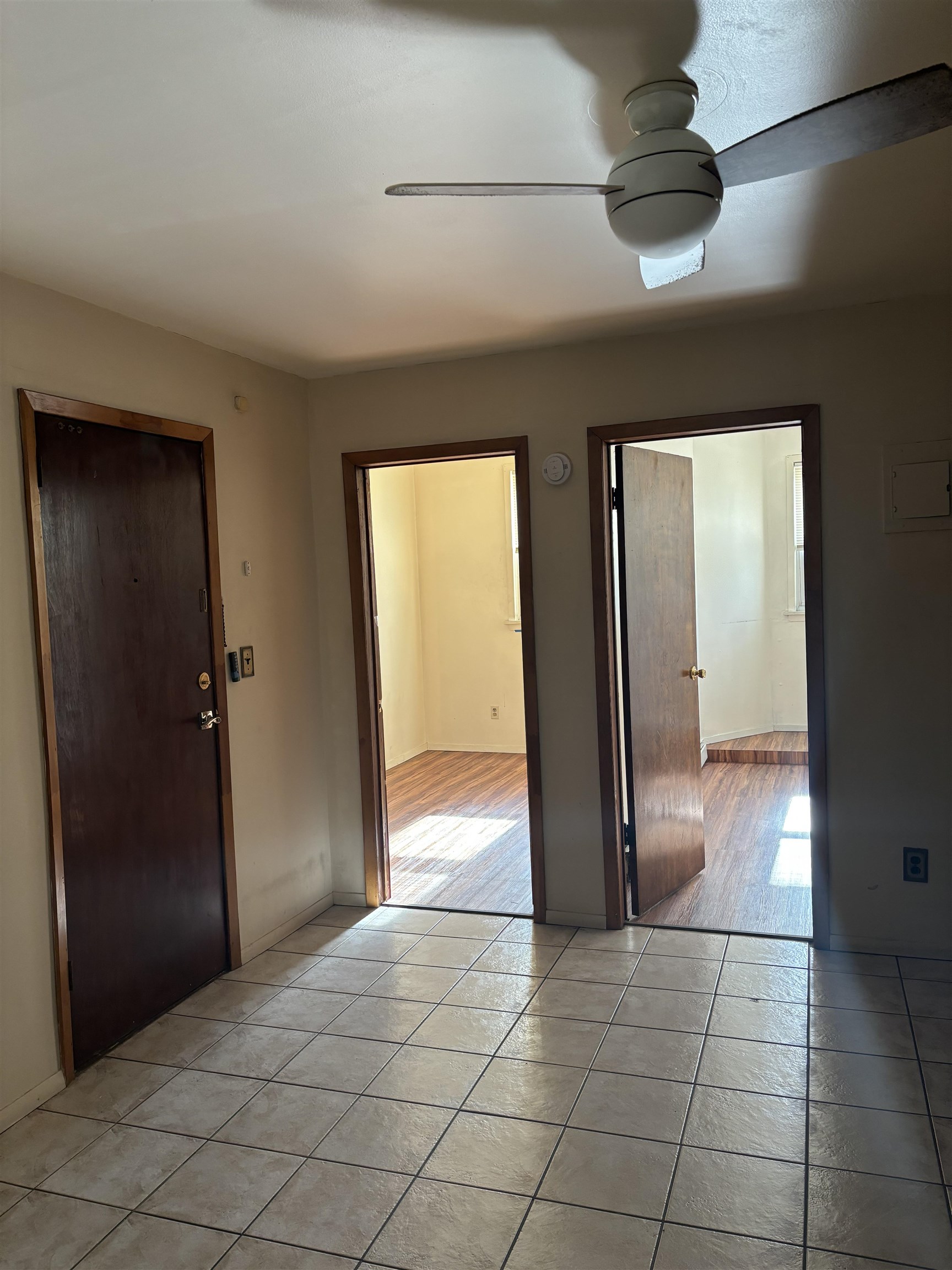 407 John F. Kennedy Boulevard, Unit 1 Bayonne, NJ 07002 - Photo 5 of 7