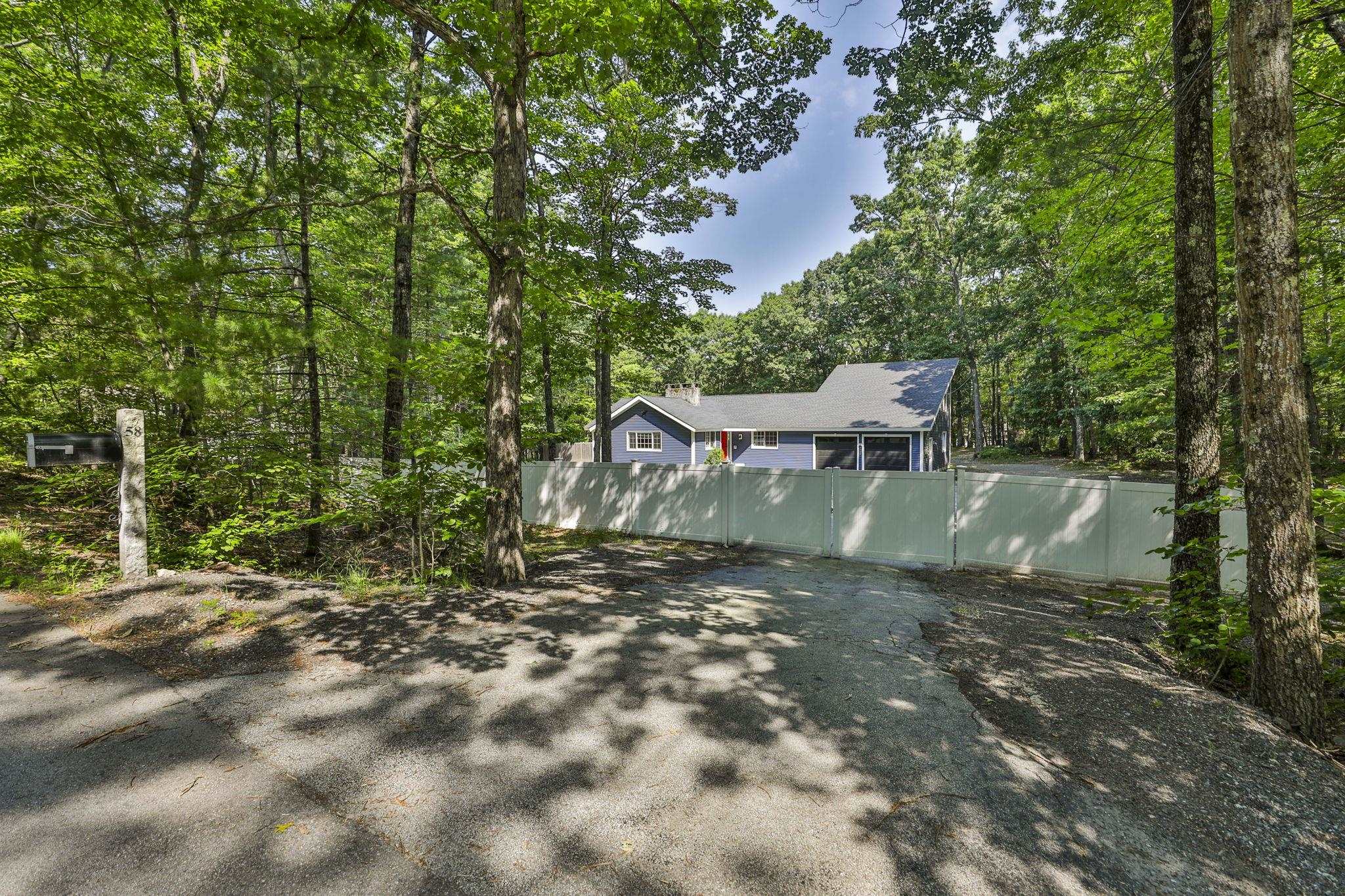 58 Truell Road Hollis, NH 03049 - Photo 2 of 34