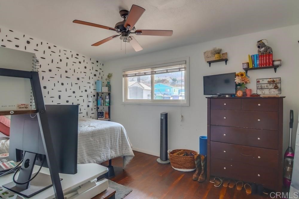 9201 Shadow Hill Road Santee, CA 92071 - Photo 17 of 30 a living room with furniture and a window