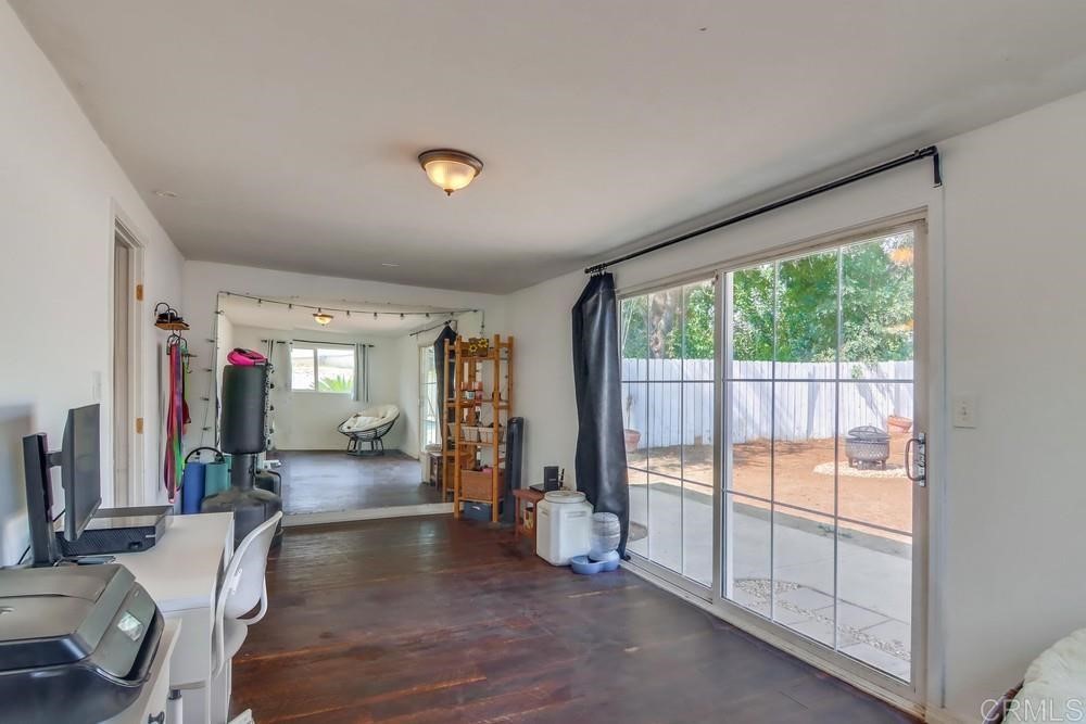 9201 Shadow Hill Road Santee, CA 92071 - Photo 21 of 30 a view of a room with gym equipment