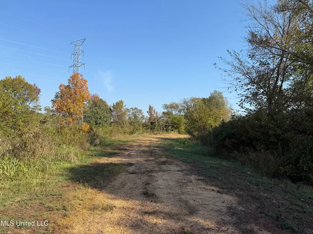 $1,499,712 | 7 Off Highway, Coffeeville, MS 38922