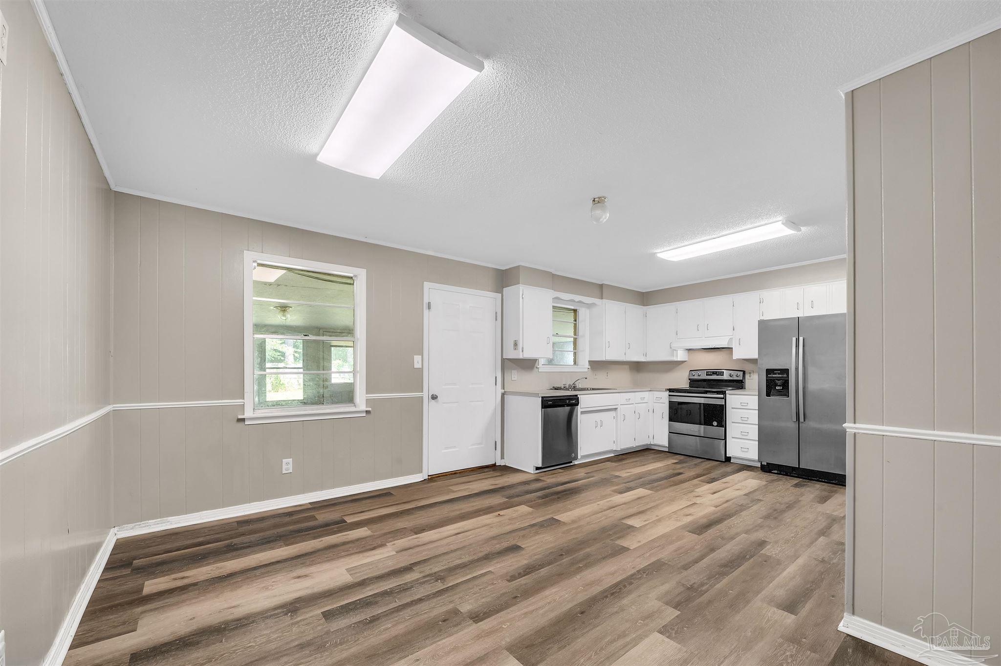 2382 Ryale Road Cantonment, FL 32533 - Photo 11 of 51 Gallery Image 11
