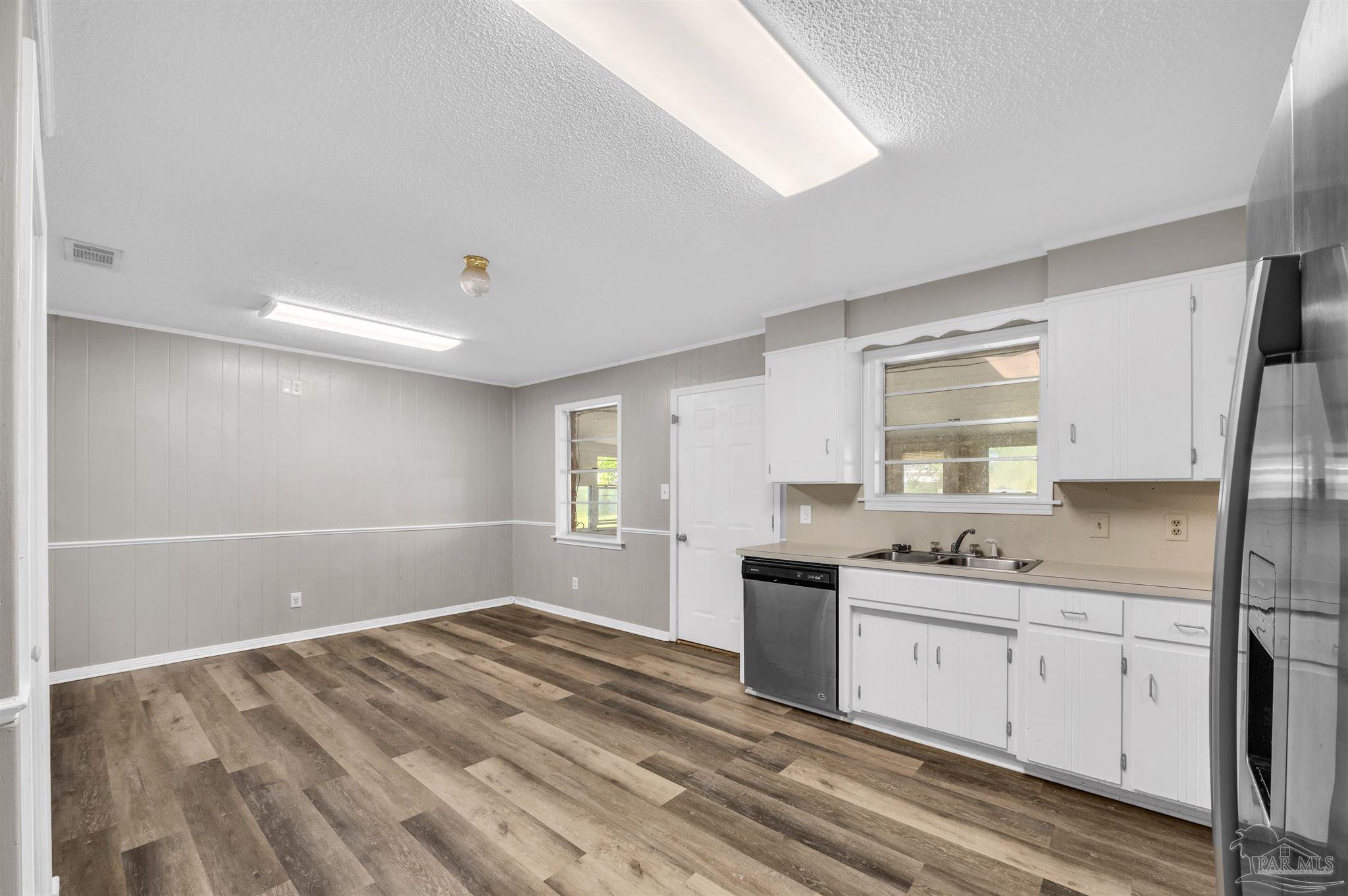2382 Ryale Road Cantonment, FL 32533 - Photo 15 of 51 Gallery Image 15