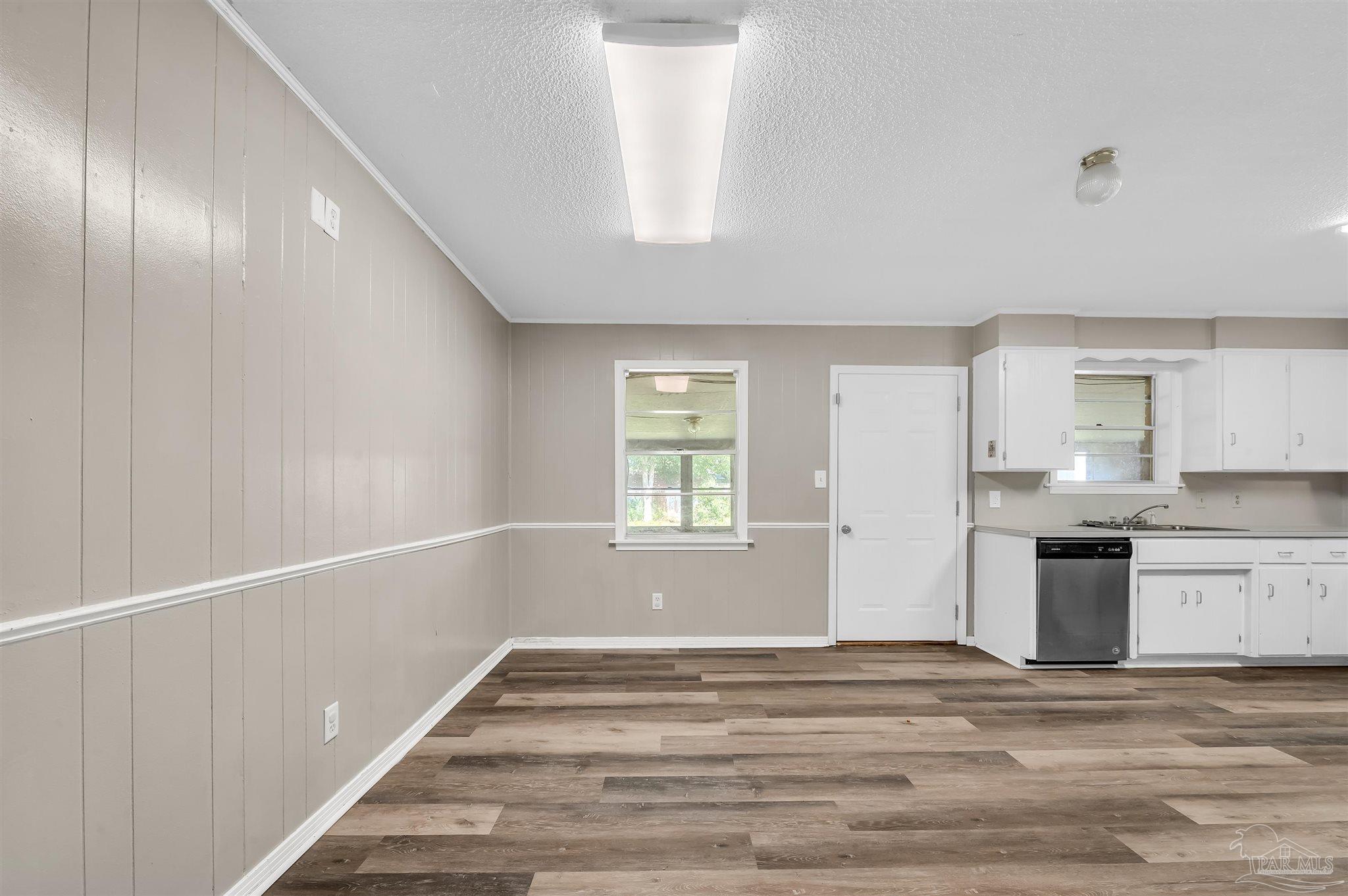 2382 Ryale Road Cantonment, FL 32533 - Photo 10 of 51 Gallery Image 10