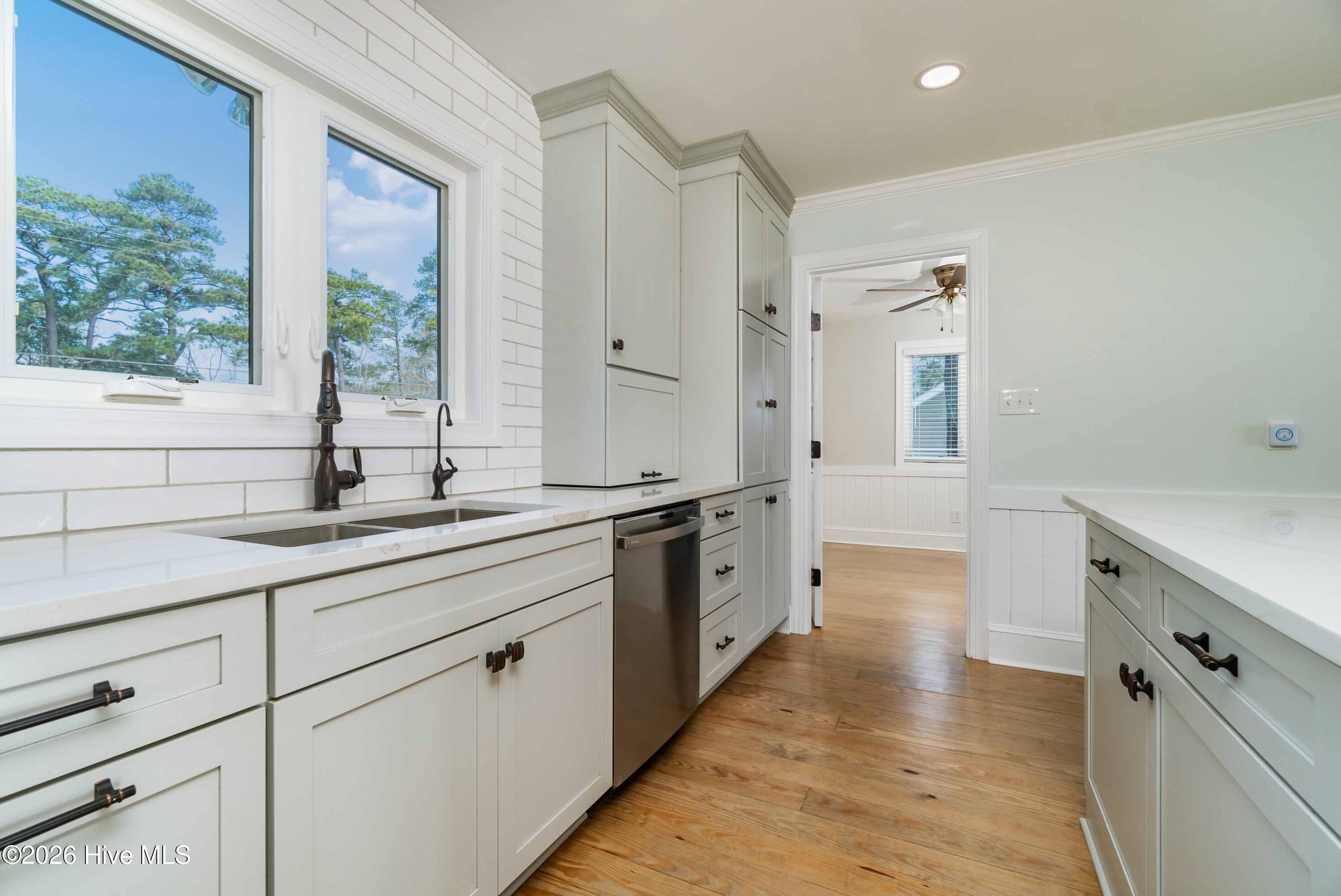 3465 Janiero Road Arapahoe, NC 28510 - Photo 12 of 48 010_Kitchen