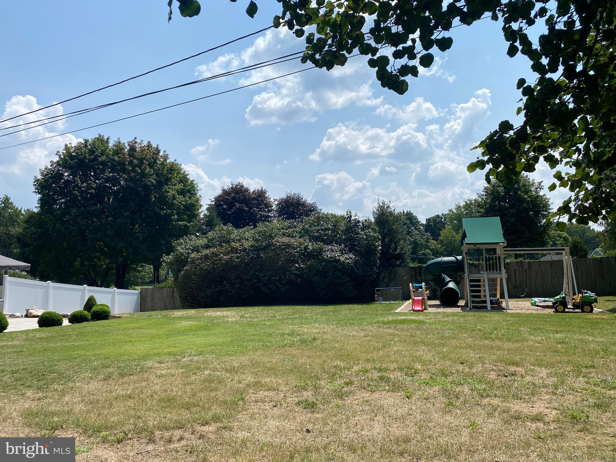 652 Holland Road Southampton, PA 18966 - Photo 11 of 55