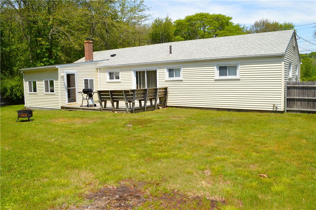 146 South Pier Road Narragansett, RI 02882 - Photo 35 of 38 Gallery Image 35