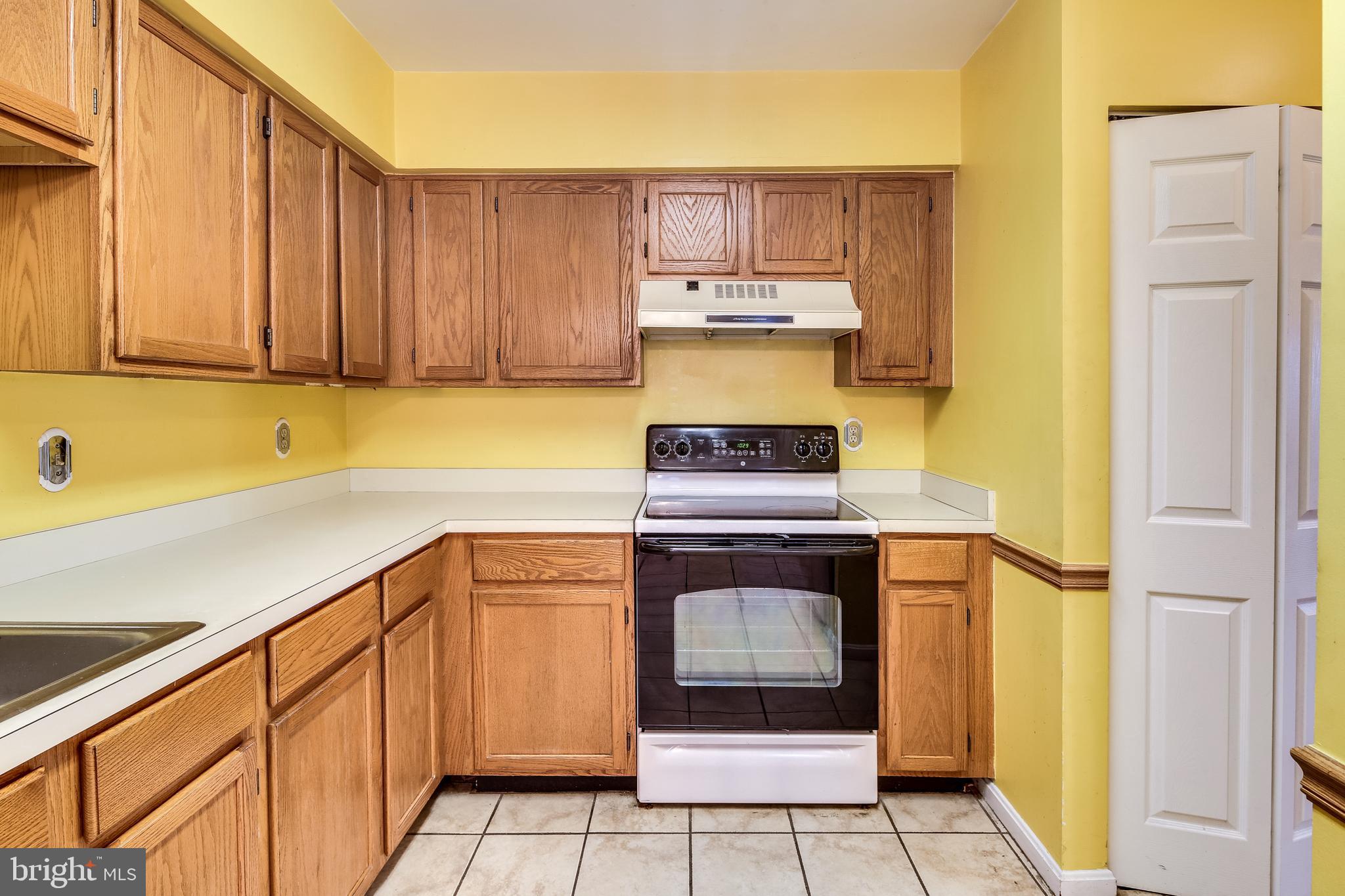 9402 Trevino Terrace, Unit 128 Laurel, MD 20708 - Photo 7 of 31 Gallery Image 7