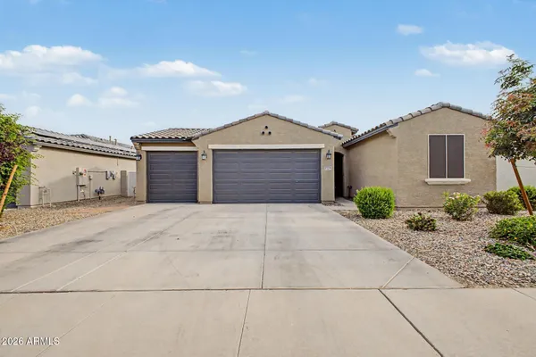 $3,300 | 17279 West Dahlia Drive, Surprise, AZ 85388