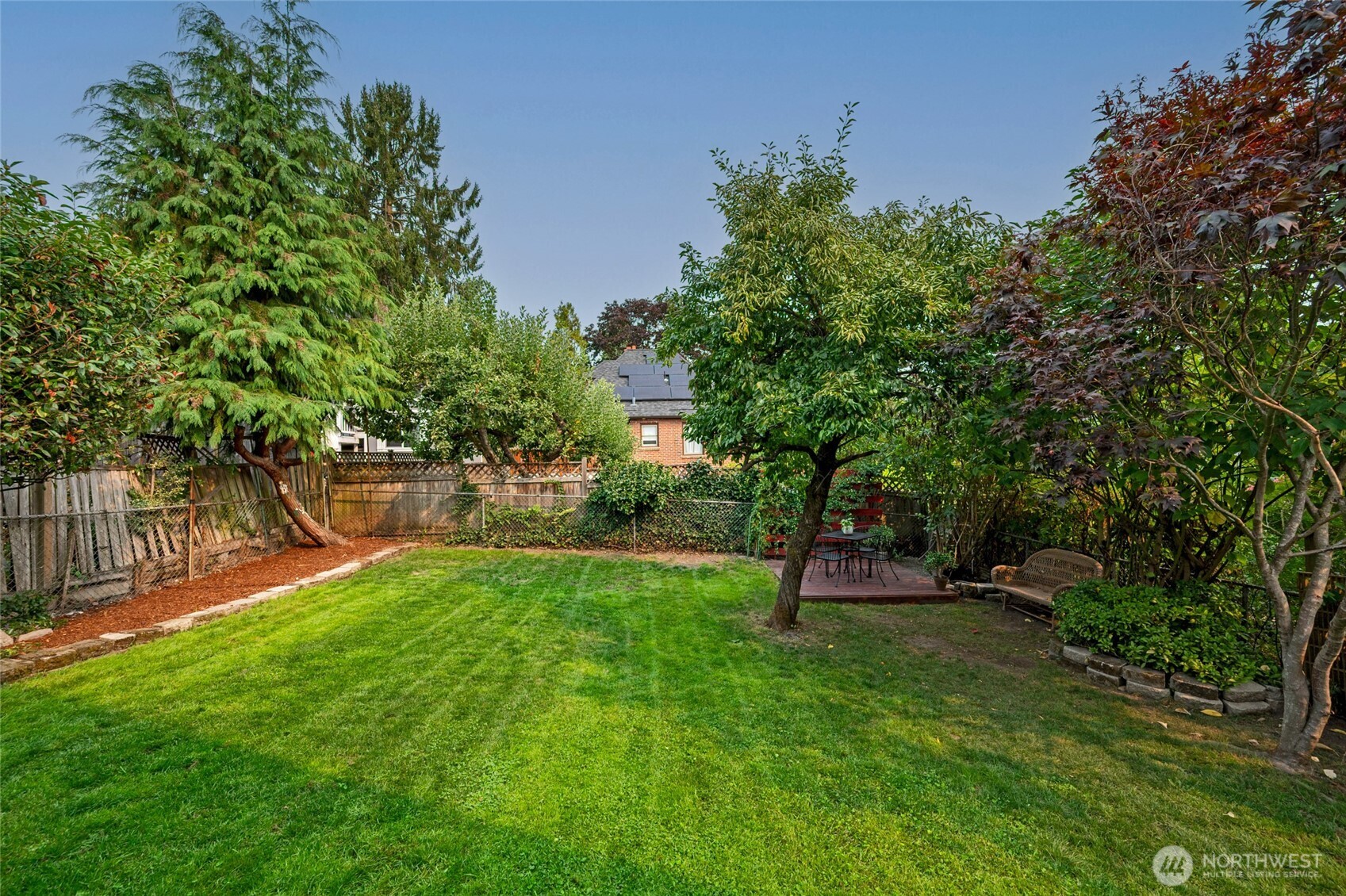 334 Northeast 57th Street Seattle, WA 98105 - Photo 34 of 39 a garden view