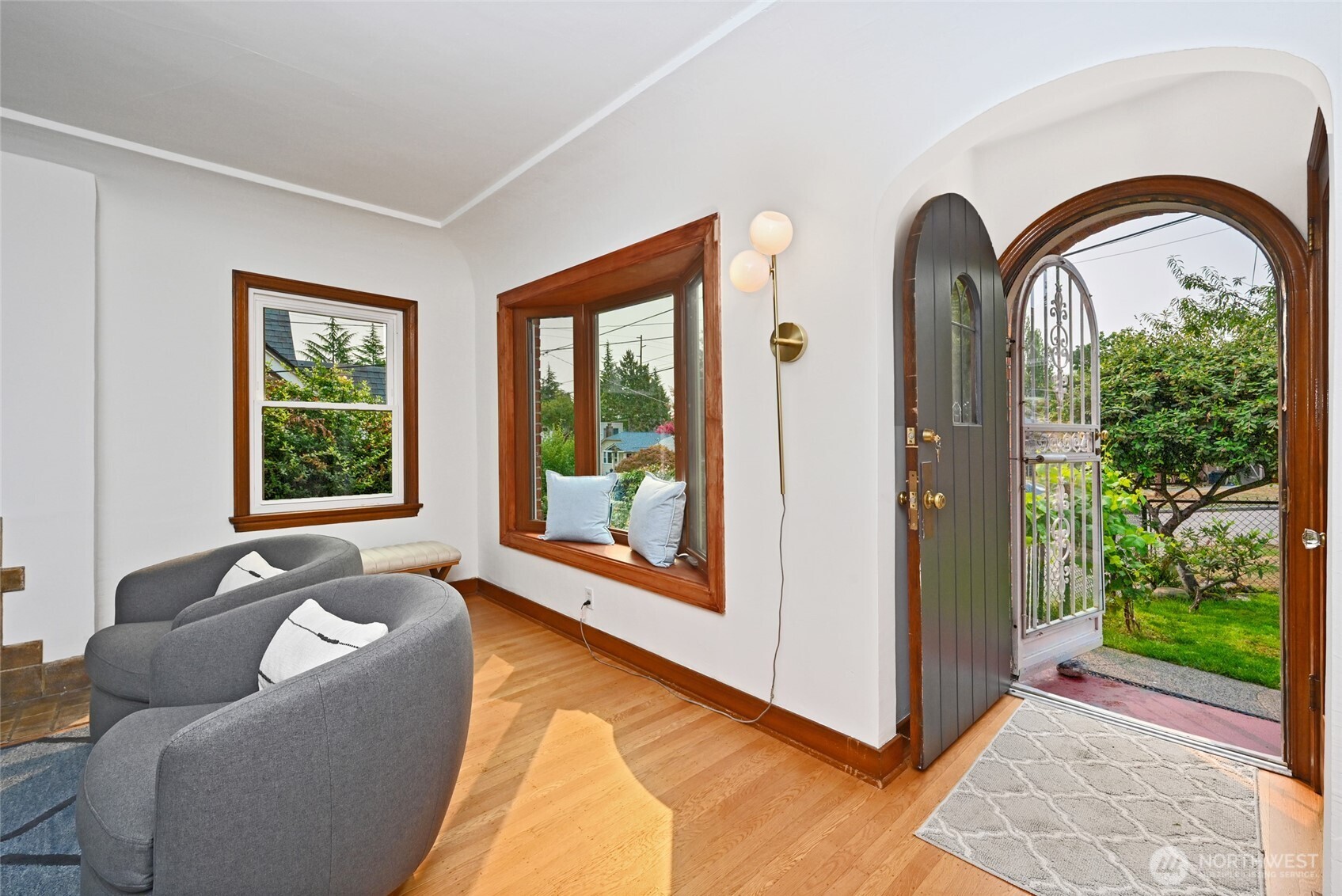 334 Northeast 57th Street Seattle, WA 98105 - Photo 6 of 39 a living room with furniture and window