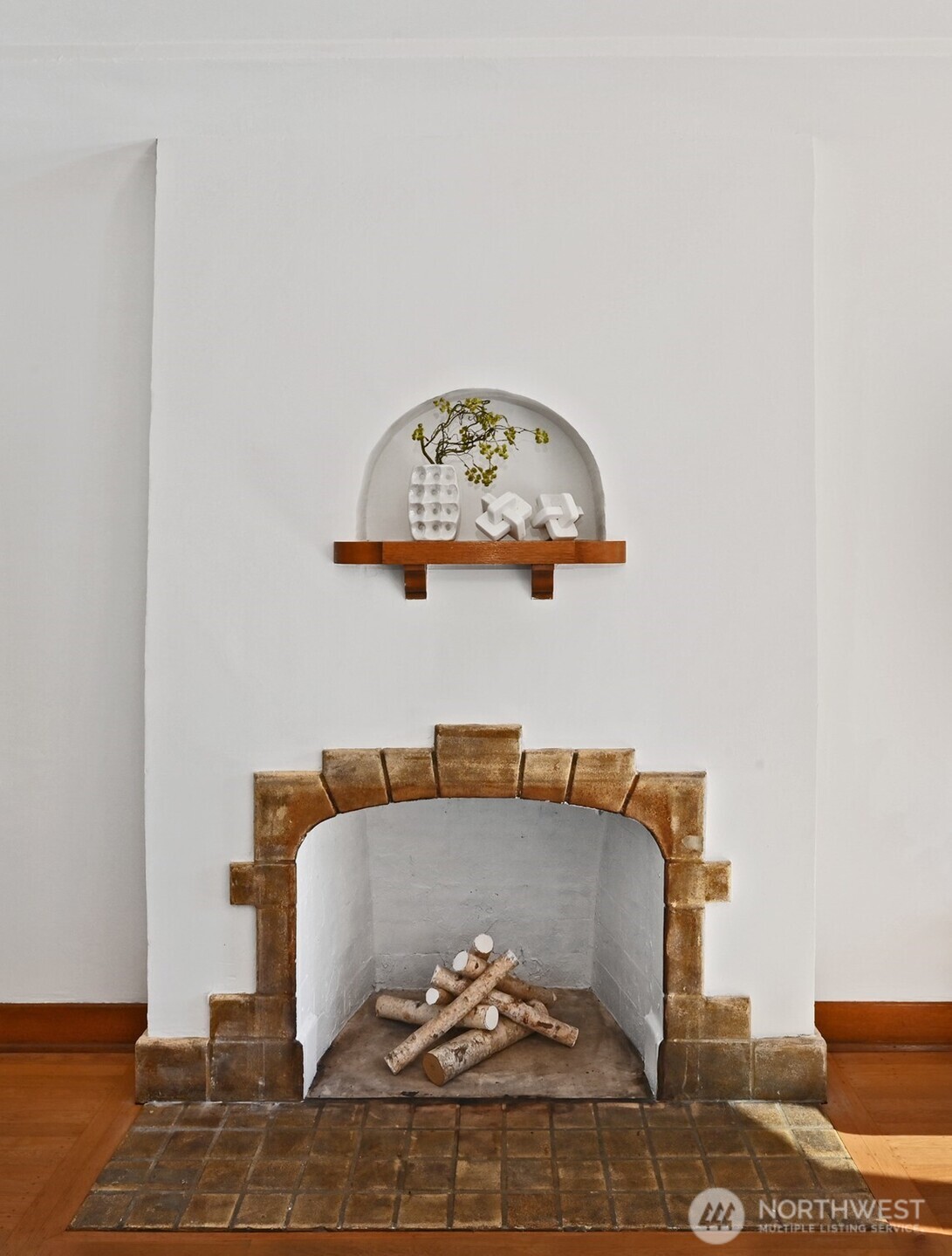 334 Northeast 57th Street Seattle, WA 98105 - Photo 8 of 39 a picture of a couch in a room