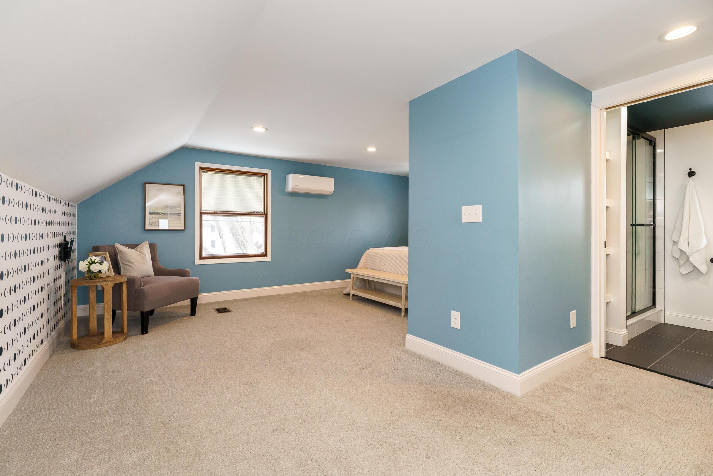 4464 Zeller Road Columbus, OH 43214 - Photo 21 of 48 Second Floor Bedroom