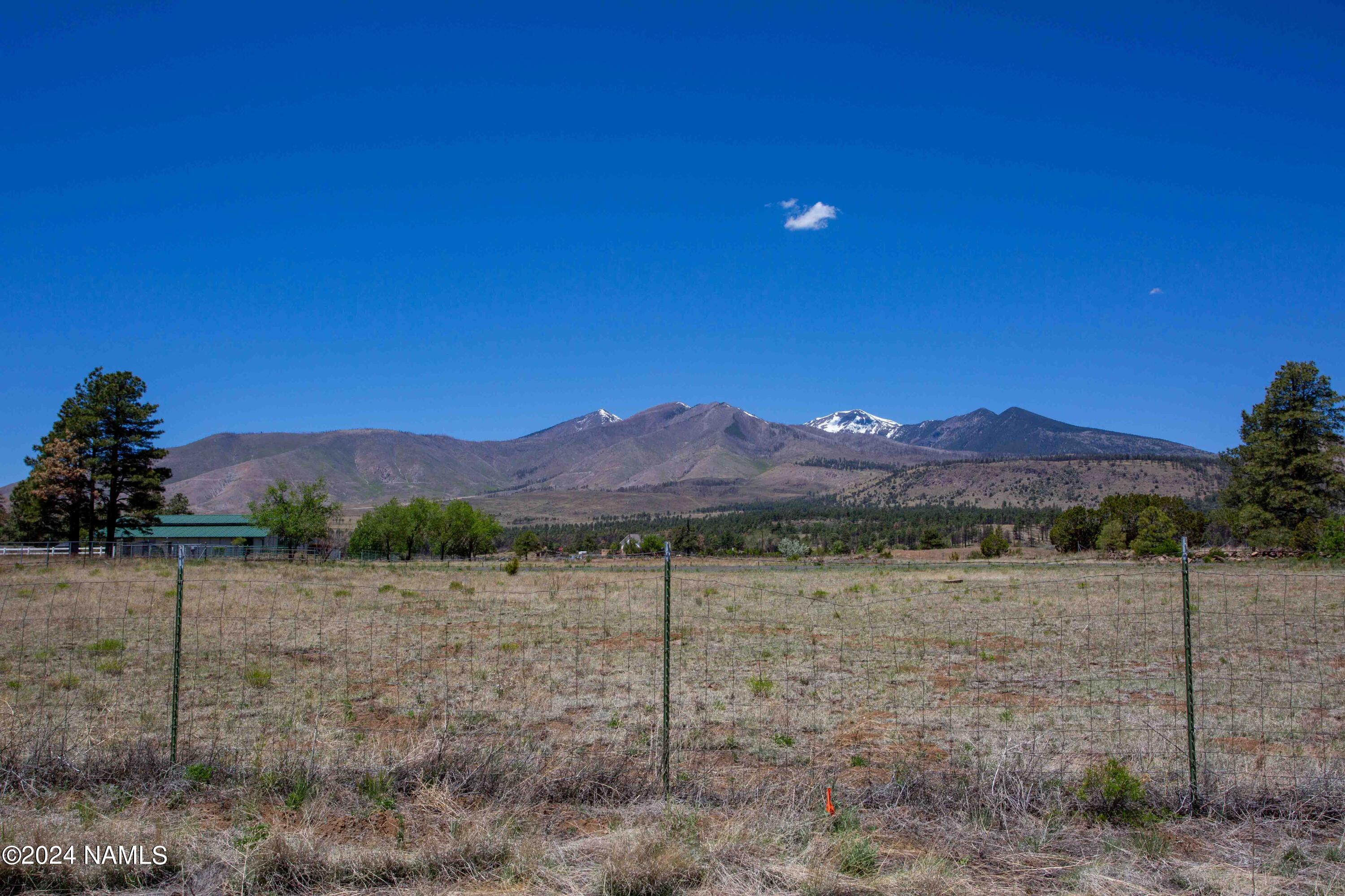 5833 East Girl's Ranch Road Flagstaff, AZ 86004 - Photo 8 of 21 San Francisco Peaks