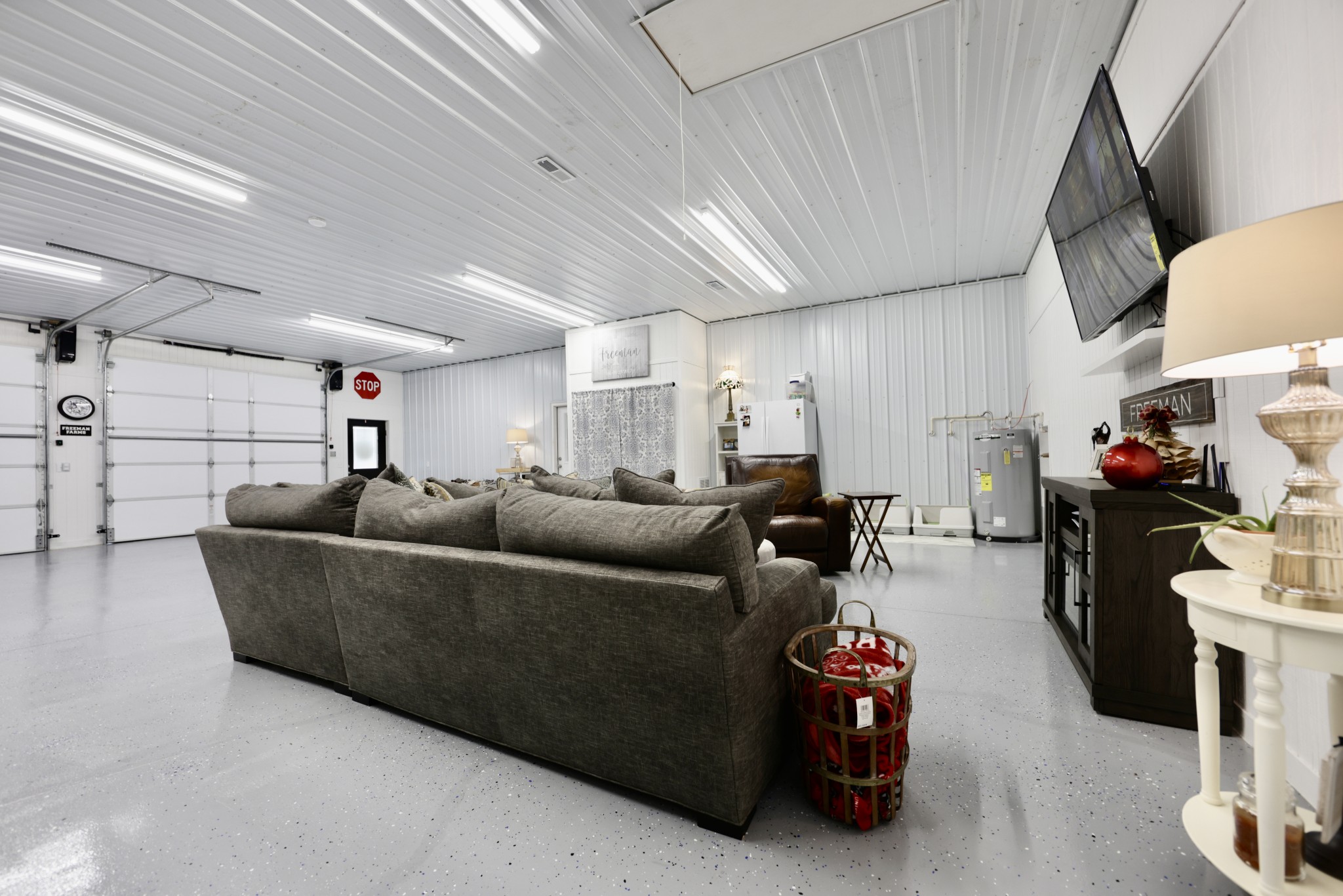 191 Doug Williams Road Portland, TN 37148 - Photo 20 of 51 a living room with furniture and a flat screen tv