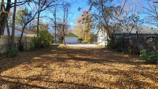 $750 | 1122 Unit A N Dearborn Street, Indianapolis, IN 46201