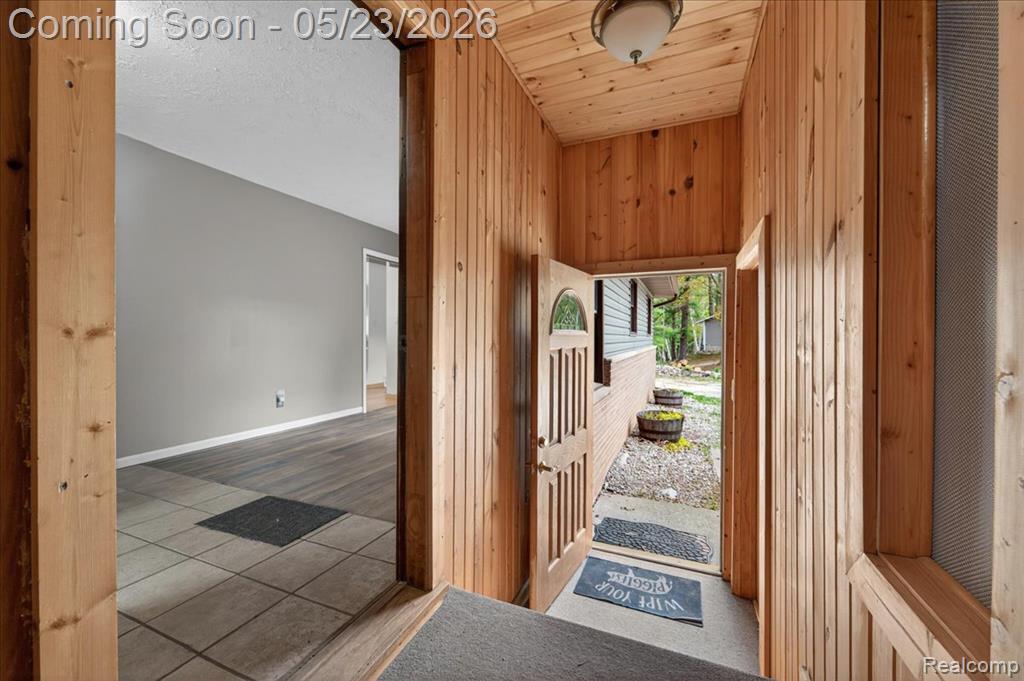 4049 Slattery Road North Branch, MI 48461 - Photo 6 of 45