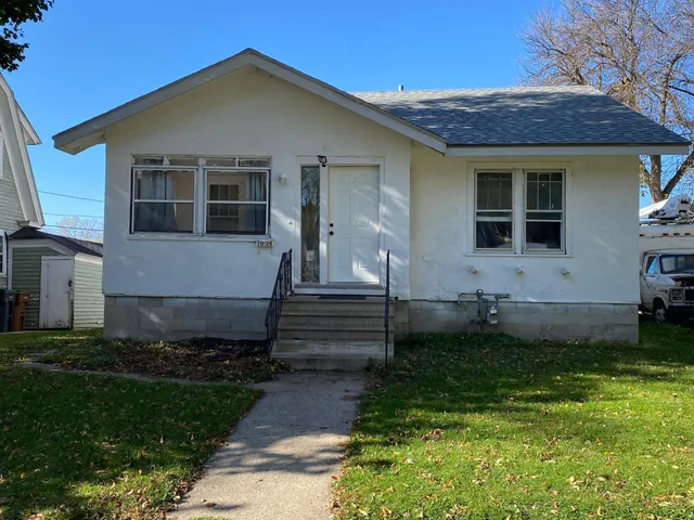 $79,900 | 1026 South Newton Avenue, Albert Lea, MN 56007