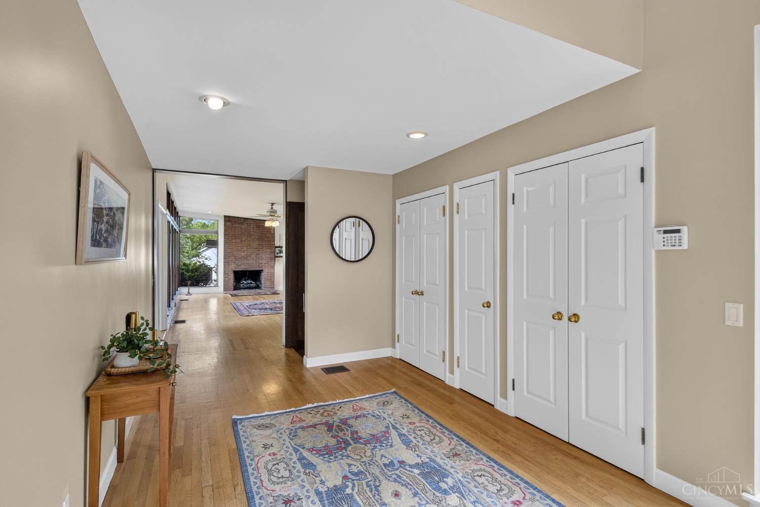 168 Fleming Road Wyoming, OH 45215 - Photo 7 of 64