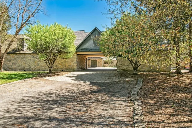 $3,900,000 | 1700 Forker Boulevard, Hermitage, PA 16148